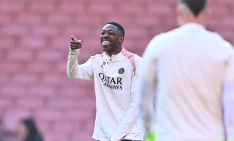 姆巴佩走后巴黎更强？登贝莱扛起大旗，恩里克豪言欧冠志在必得！