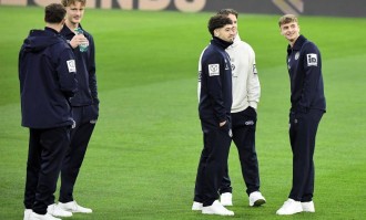 德甲最佳阵容揭晓：拜仁六人入选，施洛特贝克等新星崭露头角