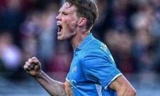 2-0！意甲冠军诞生，55岁孔蒂创纪录，还激活曼联弃将：轰13球4助