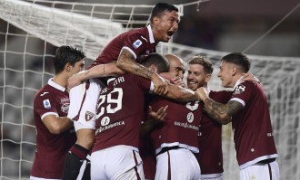 意甲榜首攻坚战！都灵主场迎战那不勒斯：保级队能否阻击联赛领头羊？