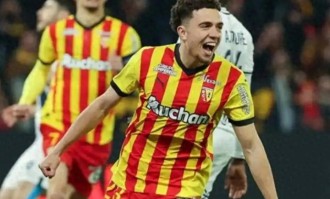 2500万闪电战！罗马今日锁定法甲8球神腰，他能接班皮尔洛？