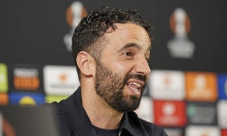 阿莫林谈拉爵的支持：曼联管理层知道实现目标需要时间