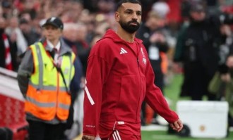 2-0！萨拉赫1助送利物浦升至第6！全场欢呼他还会走吗？